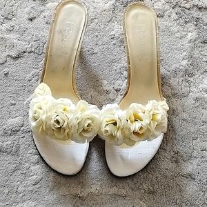 NWOT tan heeled slip on. Size 12